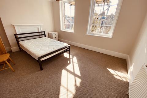 4 bedroom flat to rent, Cloudesley Road, Angel N1