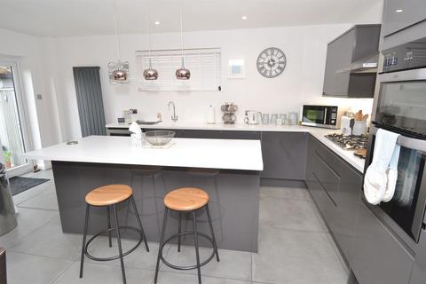 22 Newton Road, Whitstable, CT5 2JD