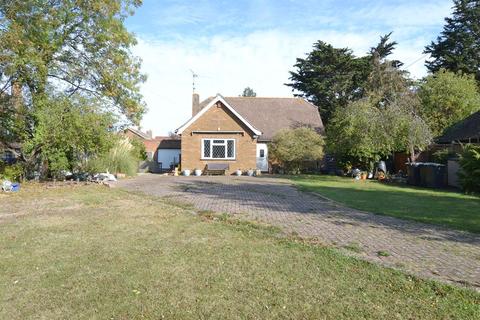 97 Chestfield Road, Chestfield, Whitstable, CT5 3LU