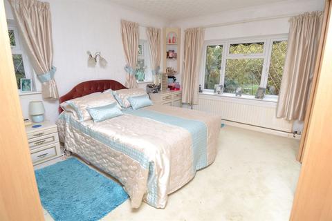 97 Chestfield Road, Chestfield, Whitstable, CT5 3LU