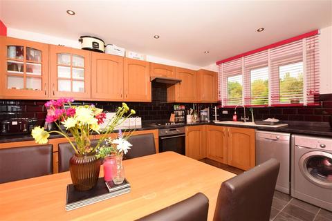 38 Seven Acres, Crockenhill, Swanley, BR8 8JE
