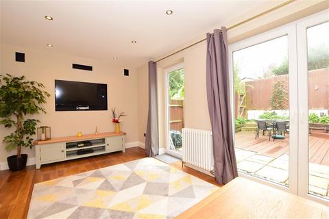38 Seven Acres, Crockenhill, Swanley, BR8 8JE