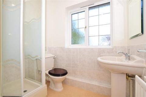 9 Flamingo Drive, Herne Bay, CT6 5RY