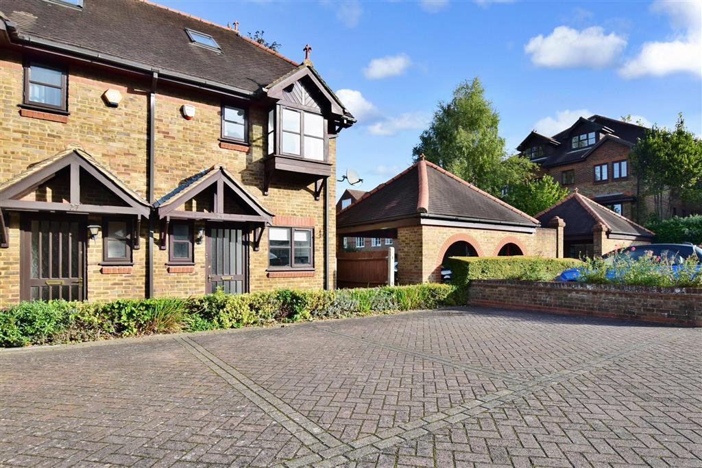 Driveway/Parking