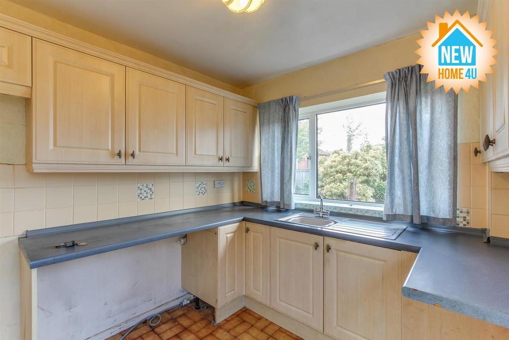 Kitchen: