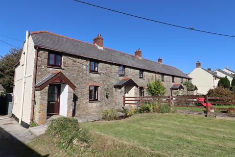 4 College Row, Probus, Truro, TR2 4LX