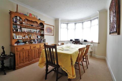10 Horley Close, Bexleyheath, DA6 7HS