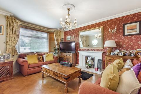32 Upper Road, Denham, Uxbridge, UB9 5EJ