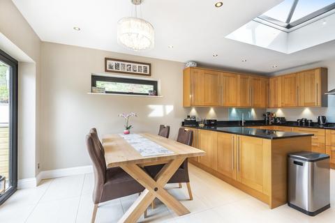32 Upper Road, Denham, Uxbridge, UB9 5EJ