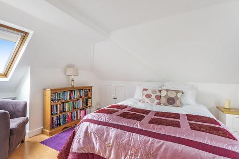 32 Upper Road, Denham, Uxbridge, UB9 5EJ