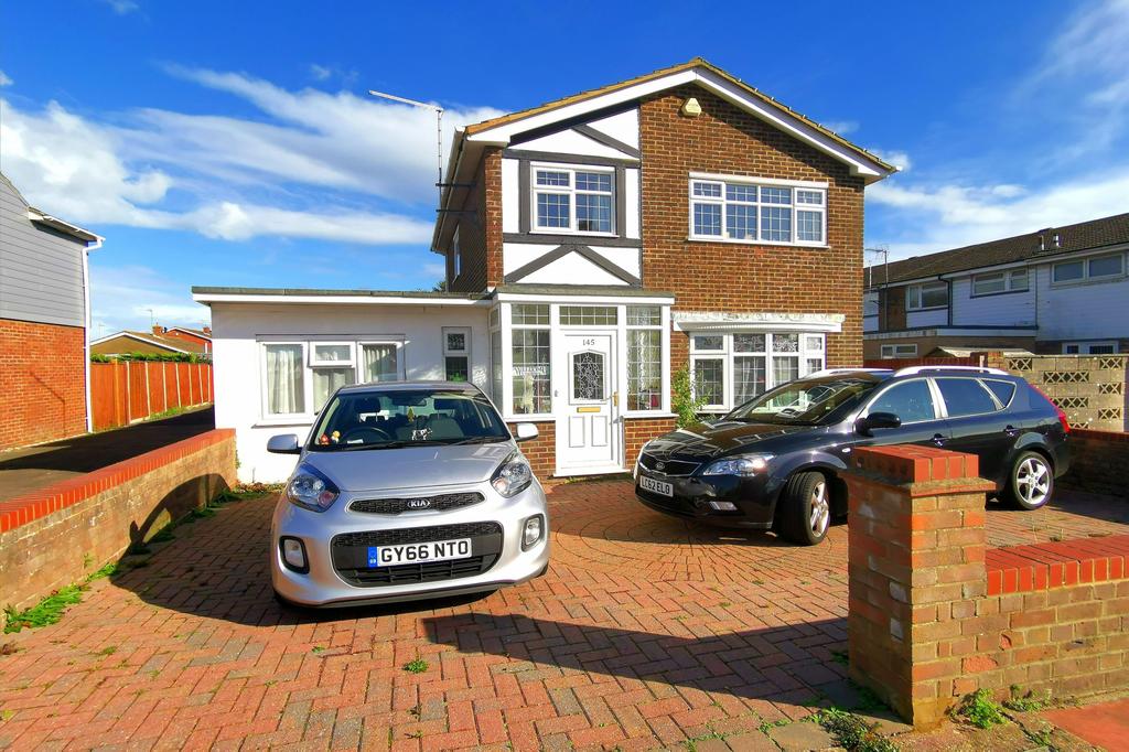 Princes Road, Eastbourne, East Sussex, BN23 4 bed detached house £345,000