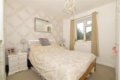 28 Hasted Close, Greenhithe, DA9 9HT