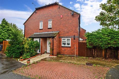 28 Hasted Close, Greenhithe, DA9 9HT