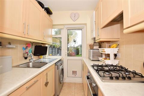 9 Beechfield Road, Erith, DA8 3BB
