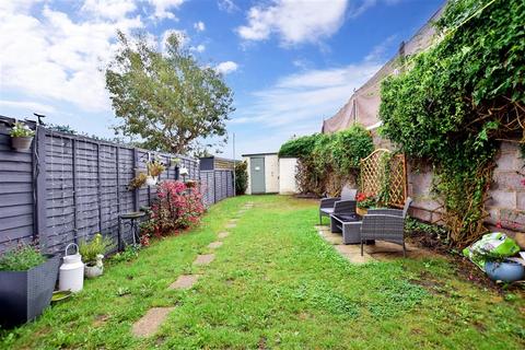 9 Beechfield Road, Erith, DA8 3BB