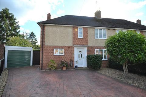 31 Stuart Close, Emmer Green, Reading, RG4 8RF