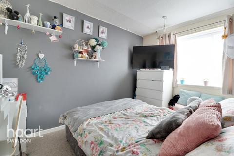 64 Conisborough, Toothill, Swindon, SN5 8ET