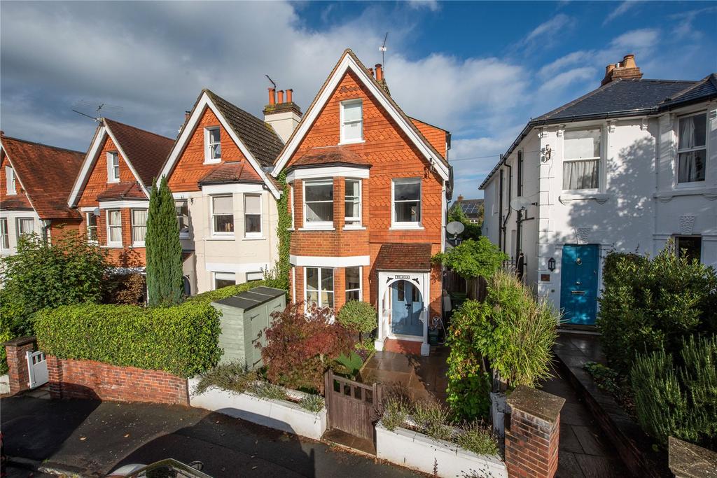 Cliftonville, Dorking, Surrey, RH4 4 bed end of terrace house £770,000