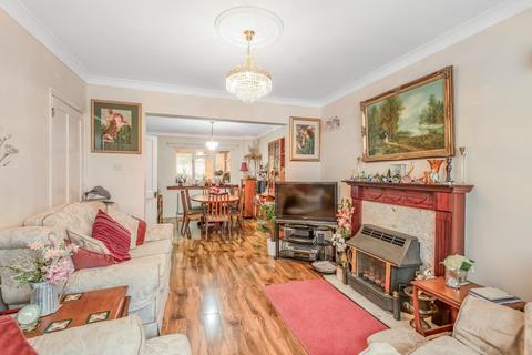 64 Windermere Road, London, SW16 5HG