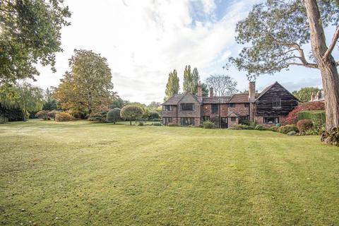 Coopers Green School Road, Windlesham, GU20 6PA