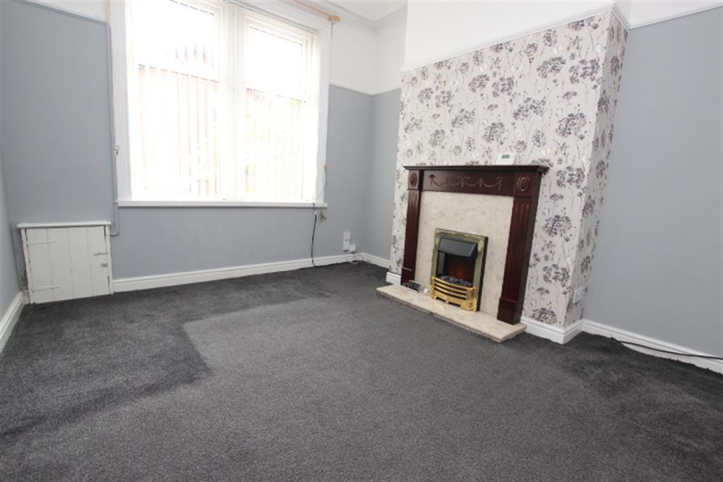 St. Albans Road, Darwen, BB3 0HY 3 bed terraced house £495 pcm (£114 pw)