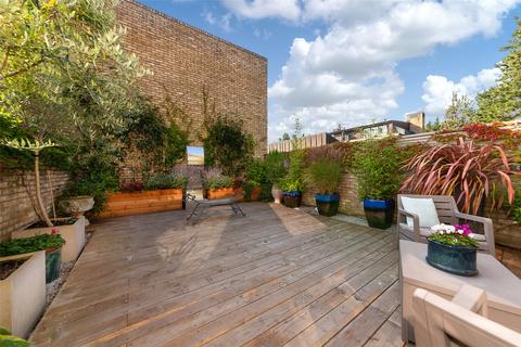 16 Gilmour Road, Cambridge, CB2 8DX