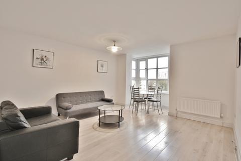1 bedroom flat to rent - Warwick House, Windsor Way, Hammersmith, W14