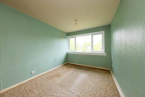 118 Buckstone Road, Edinburgh, EH10 6UT