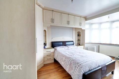 9 Bedwell Gardens, Hayes, UB3 4EA