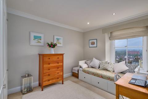 10 Goldney Road, Bristol, BS8 4RB