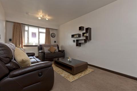 15 Cornhill Gardens, Aberdeen, AB16 5YH