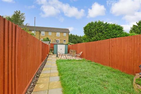 13 Castle Street, Wouldham, Rochester, ME1 3UX