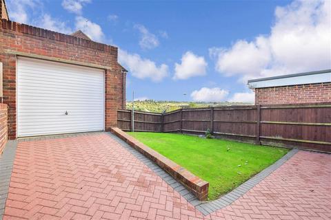 9 Ash Close, Chatham, ME5 9BL
