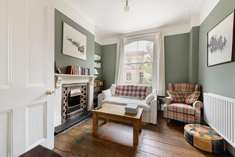 31 Ravensdon Street, London, SE11 4AQ