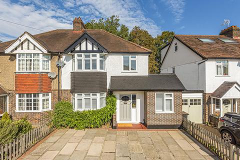 17 Whitehall Road, Bromley, BR2 9SG