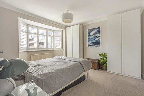 17 Whitehall Road, Bromley, BR2 9SG