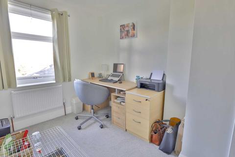7 Avenue Terrace, Stonehouse, GL10 3RE