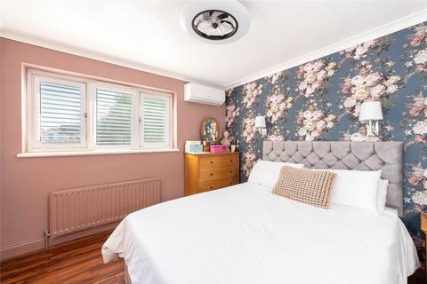 4 bedroom detached house for sale, Bakery Close, Cranfield, Bedfordshire, MK43