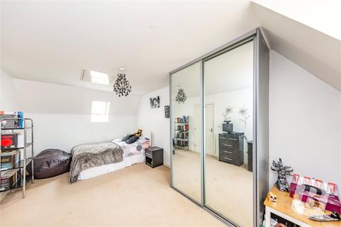 63 Academy Drive, Basildon, SS15 6GQ