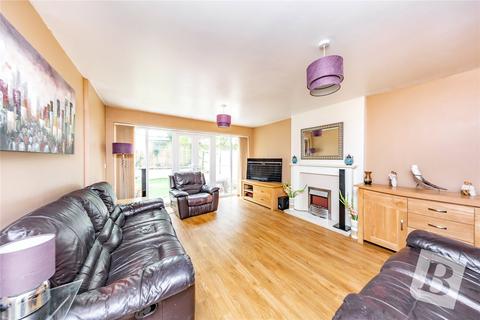 63 Academy Drive, Basildon, SS15 6GQ