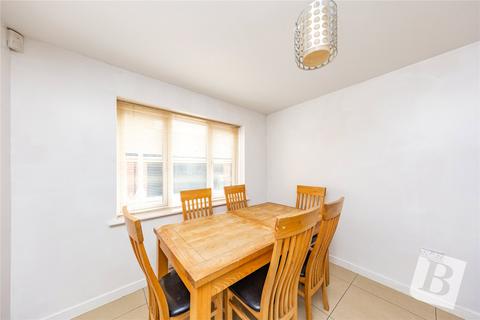 63 Academy Drive, Basildon, SS15 6GQ