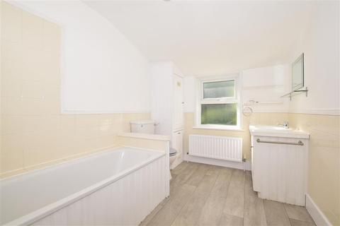 15 Kings Road, Sutton, SM2 6DG