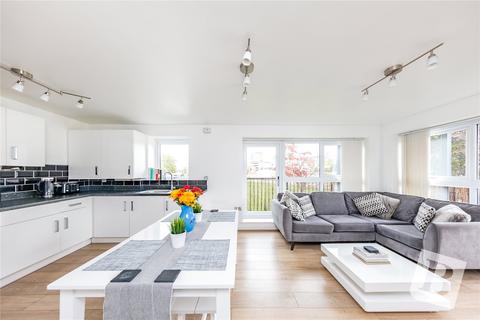 29 Blake Avenue, Basildon, SS14 2FR