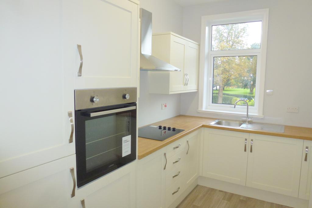 Chestnut Court, Leyland PR25 1 bed apartment £119,950