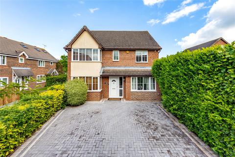 4 bedroom detached house for sale - Mimosa Close, Langdon Hills, Basildon, Essex, SS16