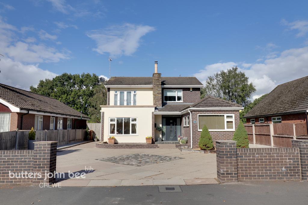 Danebank Avenue, Crewe 4 bed detached house £295,000