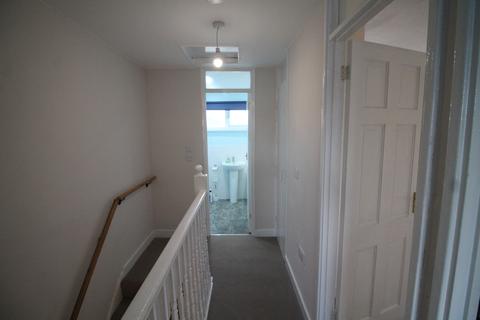18 Percy Road, London, E16 4RB