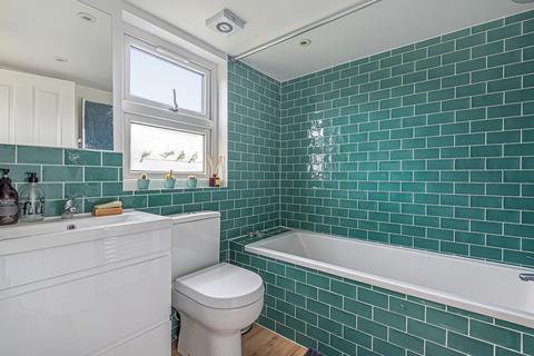 48 Ashbourne Road, Mitcham, CR4 2BA