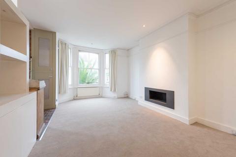 2 bedroom flat to rent, Romola Road, Herne Hill