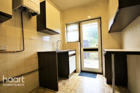35 Rainsford Way, Hornchurch, RM12 4BJ